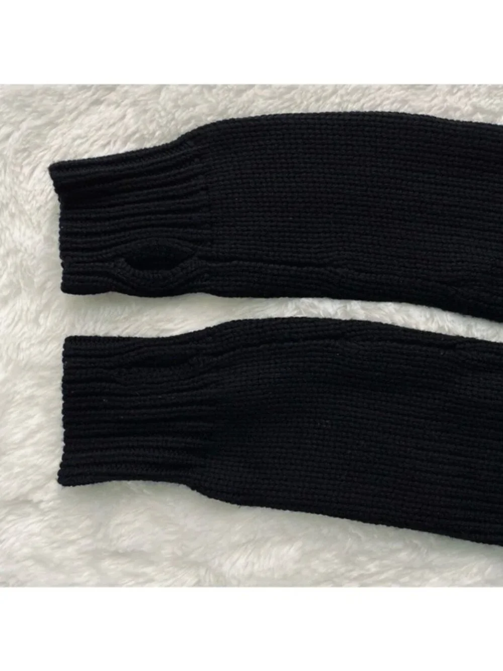 LULULEMON Women’s Black Knit Sweater Side Vented Crewneck D10